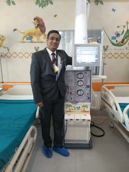 Dr. Amit Agarwal