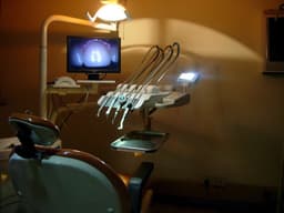 Dr. Sony Mishra MDS