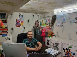 Dr. Nilesh Upare