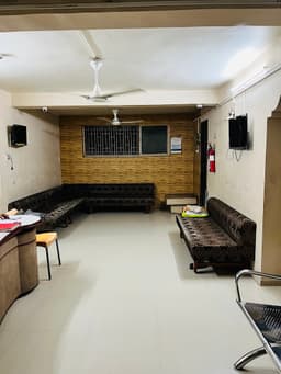 Dr. Himanshu Soni