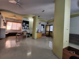 Dr. Dipesh Shah